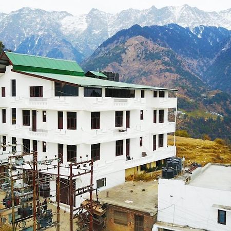 Dlx Stay In Naddi Dharamshala Bagian luar foto