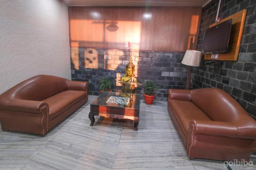 Dlx Stay In Naddi Dharamshala Bagian luar foto
