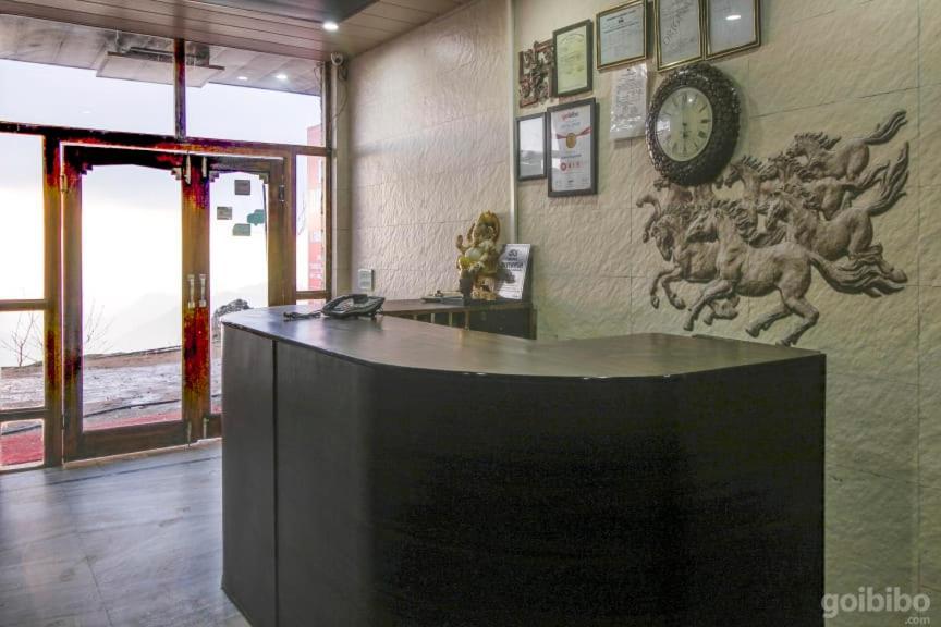 Dlx Stay In Naddi Dharamshala Bagian luar foto